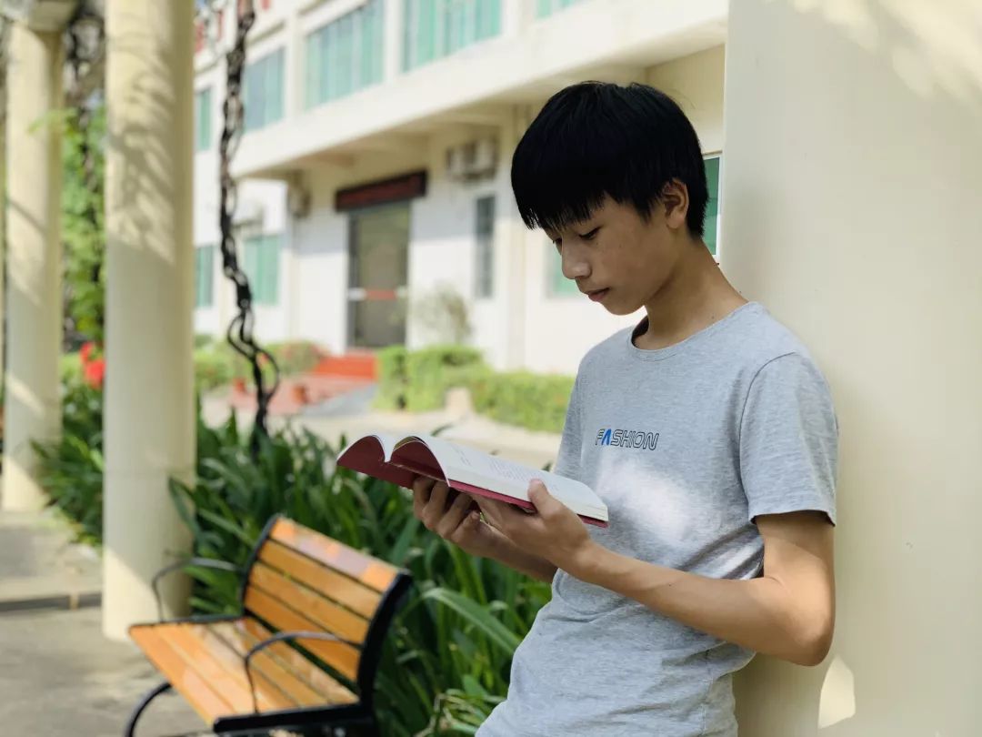 珠海市南方爱迪技工学校 珠海市南方爱迪技工学校