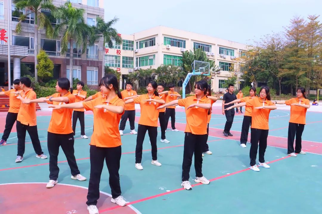 南方爱迪技工学校 南方爱迪技工学校