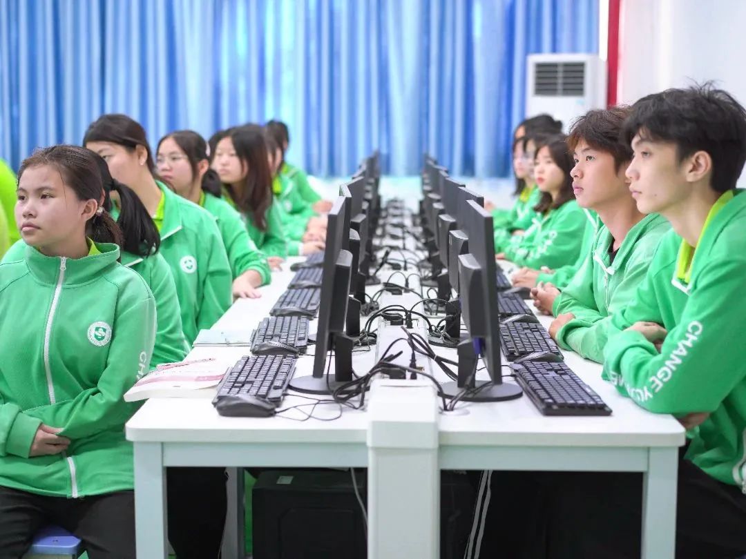 珠海市南方爱迪技工学校