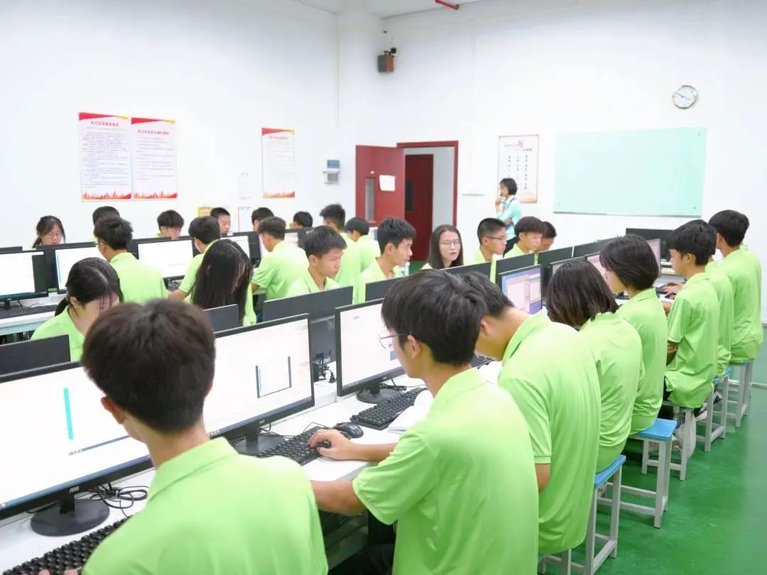 珠海市南方爱迪技工学校 珠海市南方爱迪技工学校